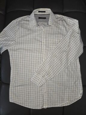 Club Monaco 100% cotton button up